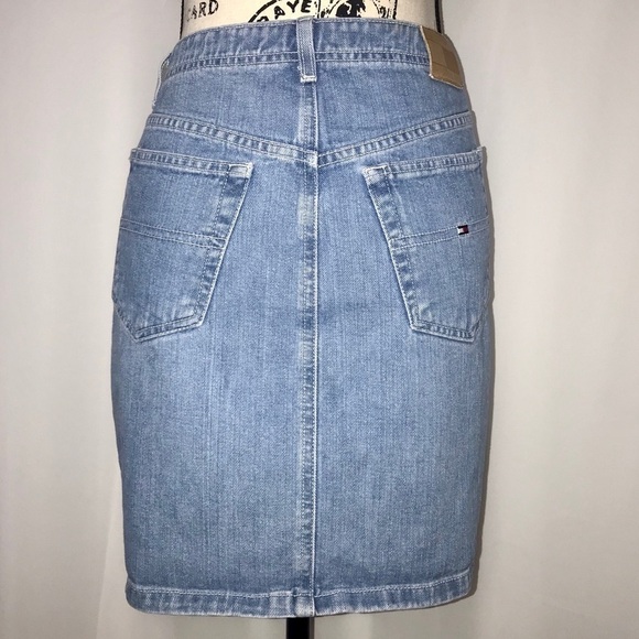 Tommy Hilfiger Light Wash Denim Button Front Skirt - Picture 4 of 8